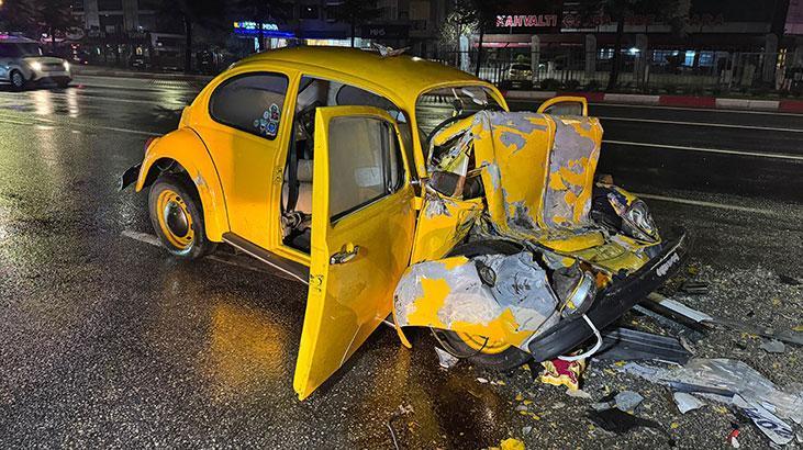 Uşak’ta feci kaza! Otobüse arkadan çarptı kullanılamaz hale geldi