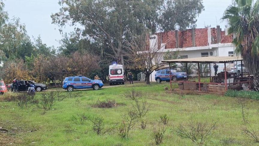 Antalya’da dehşet! Babasını ve yengesini vurdu